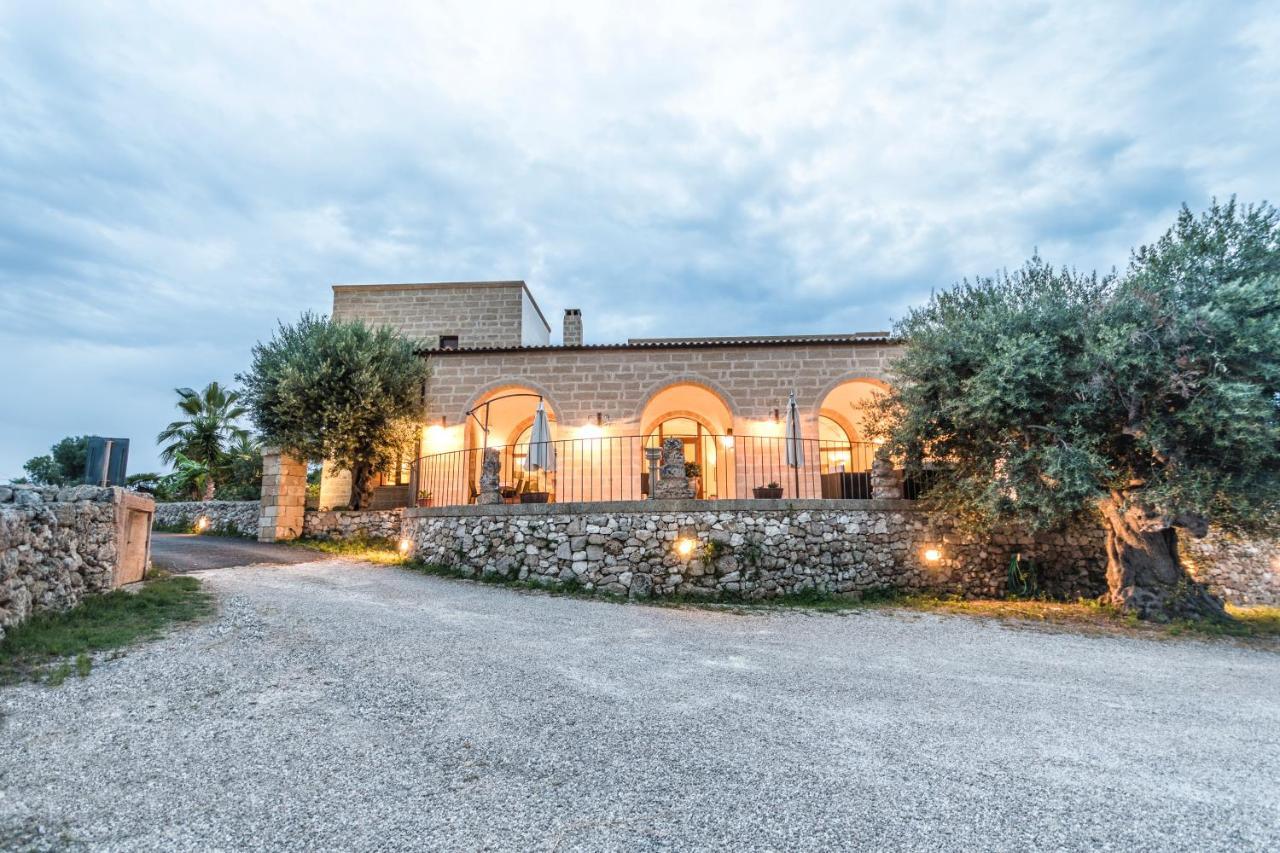 Masseria Ruri Pulcra Patu Bagian luar foto