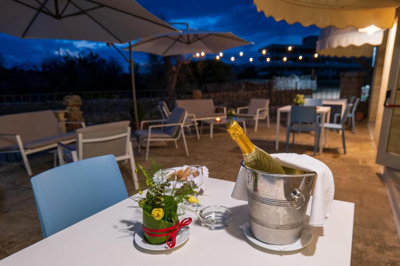Masseria Ruri Pulcra Patu Bagian luar foto